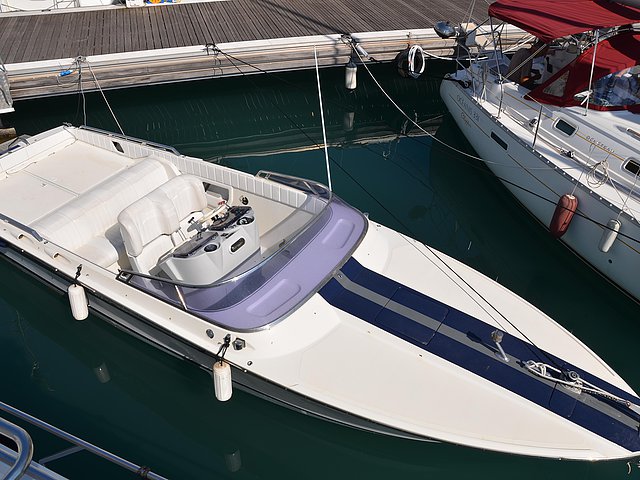 1986 Offshorer Marine Monte Carlo 30 Photo
