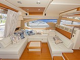 2015 Azimut Flybridge 64 Photo #28