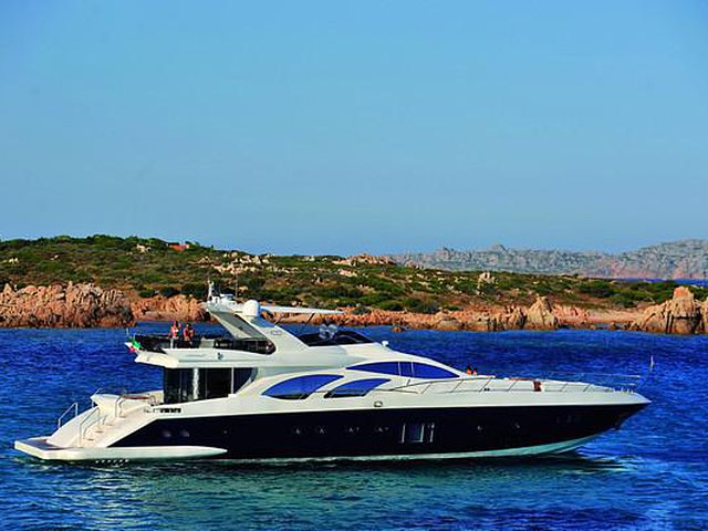 2015 Azimut Leonardo Photo