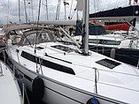 2015 Bavaria 37 Cruiser Photo #6