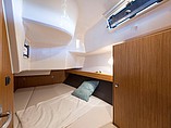 2015 Bavaria 37 Cruiser Photo #6