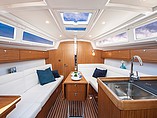 2015 Bavaria Cruiser 33 Photo #6