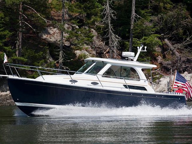 2015 Back Cove 30 Photo
