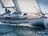 2015 Bavaria Cruiser 37 Photo #2