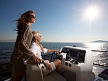 2015 Bavaria Motor Boats Virtess 420 Fly Photo #9