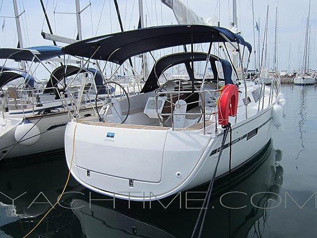 2015 Bavaria Cruiser 37 Photo