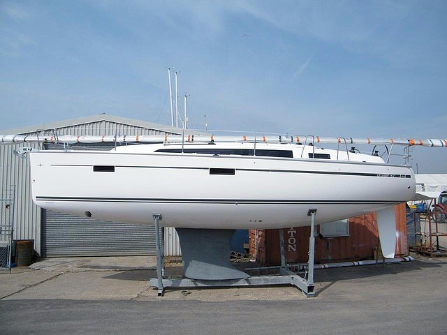 2015 Bavaria Cruiser 37 Photo