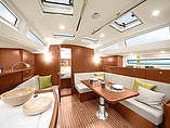2015 Bavaria Vision 42 Photo #9