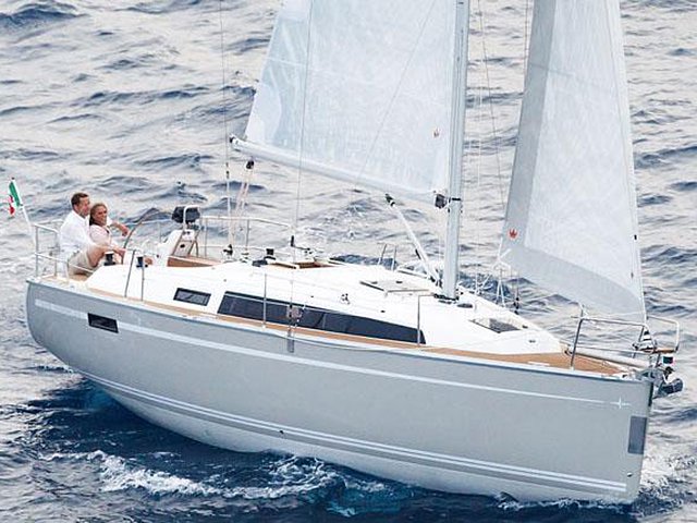 2015 Bavaria Yachts Usa Cruiser 33 Photo