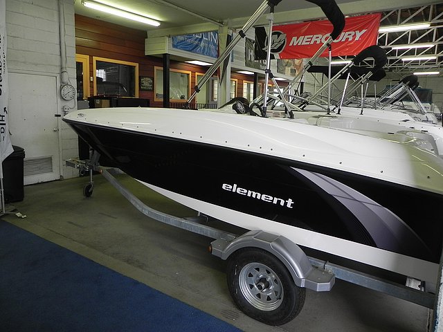 2015 Bayliner 160 Element Photo