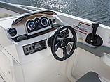 2015 Bayliner 190 Deck Boat Photo #13