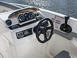 2015 Bayliner 190 Deck Boat Photo #10