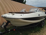 2015 Bayliner 210 Deck Boat Photo #3