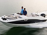 2015 Bayliner 210 Deck Boat Photo #2