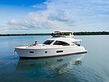 2015 Belize 52 Sedan Motor Yacht Photo #4