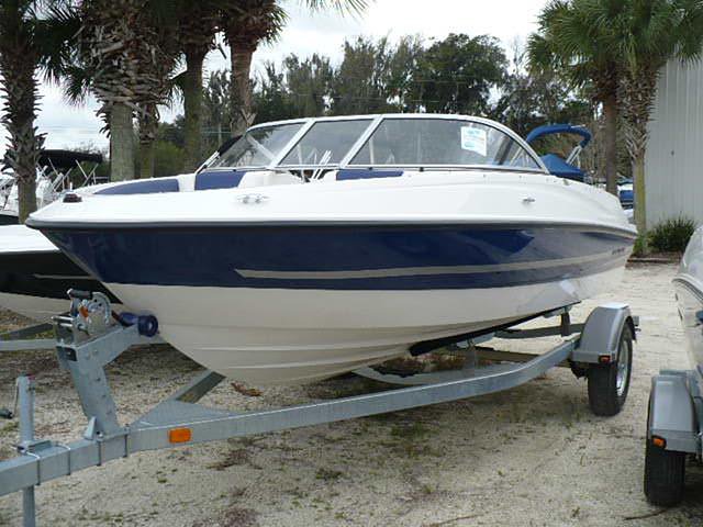 2015 Bayliner 185 Bowrider Photo