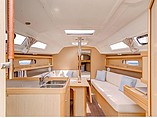 2015 Beneteau 31 Photo #3