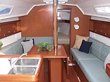 2015 Beneteau 31 Photo #4