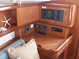 2015 Beneteau 31 Photo #8