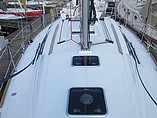 2015 Beneteau 37 Photo #4