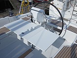 2015 Beneteau 37 Photo #9