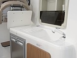 2015 Beneteau Antares 780 Photo #6