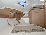2015 Beneteau Antares 780 Photo #7