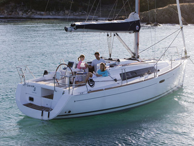 2015 Beneteau 31 Photo