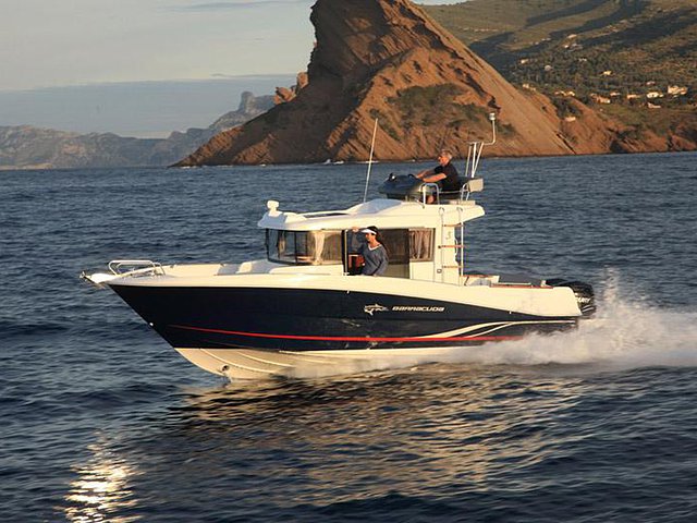 2015 Beneteau Barracuda 9 Photo