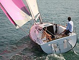 2015 Beneteau First 25 Photo #9