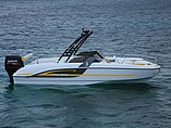 15 Beneteau Flyer 6 Sport Deck