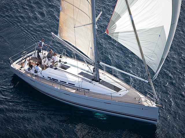 2015 Beneteau First 45 Photo