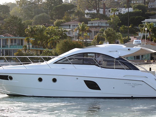 2015 Beneteau Gran Turismo 38 Photo