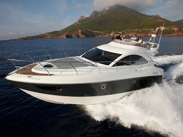 2015 Beneteau Gran Turismo 49 Fly Photo