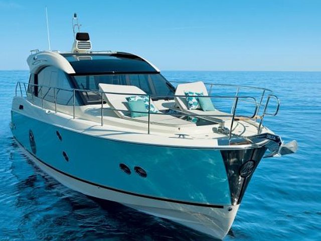 2015 Beneteau Monte Carlo 5s Photo