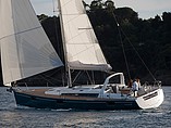 2015 Beneteau Oceanis Photo #2