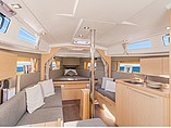 2015 Beneteau Oceanis 35 Photo #13