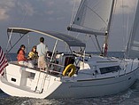 2015 Beneteau Oceanis 37 Platinum Photo #2