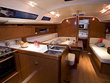 2015 Beneteau Oceanis 37 Platinum Photo #4