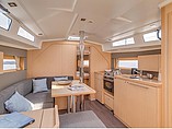 2015 Beneteau Oceanis 38 Photo #8