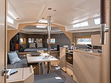 2015 Beneteau Oceanis 38 Photo #2