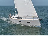 2015 Beneteau Oceanis 38 Photo #2
