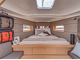 2015 Beneteau Oceanis 38 Photo #9