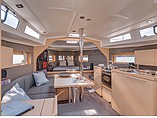 2015 Beneteau Oceanis 38 Photo #16