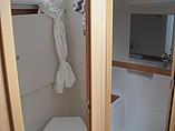 2015 Beneteau Oceanis 38 Cruiser Photo #8