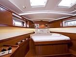 2015 Beneteau Oceanis 45 Photo #5