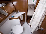 2015 Beneteau Oceanis 45 Photo #31