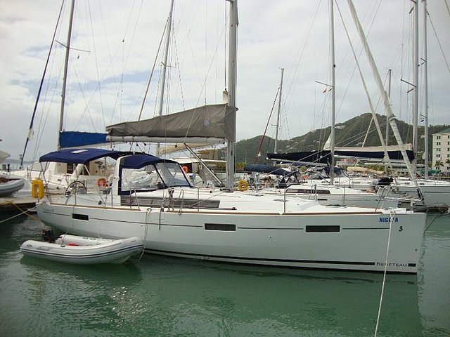 2015 Beneteau Oceanis Photo
