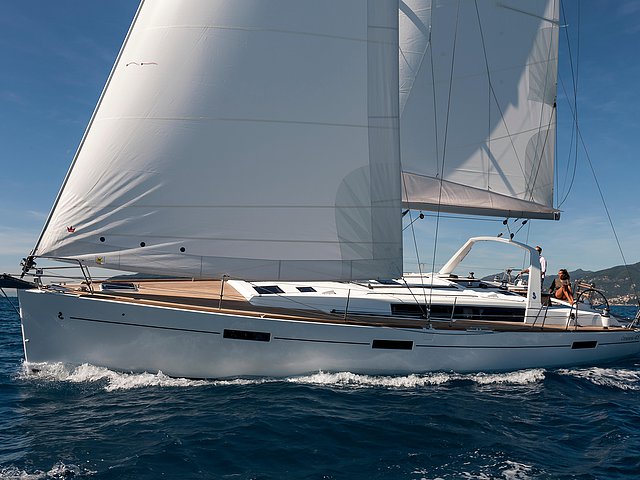 15 Beneteau Oceanis