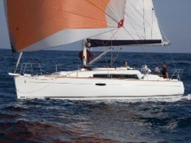 2015 Beneteau Oceanis 31 Photo
